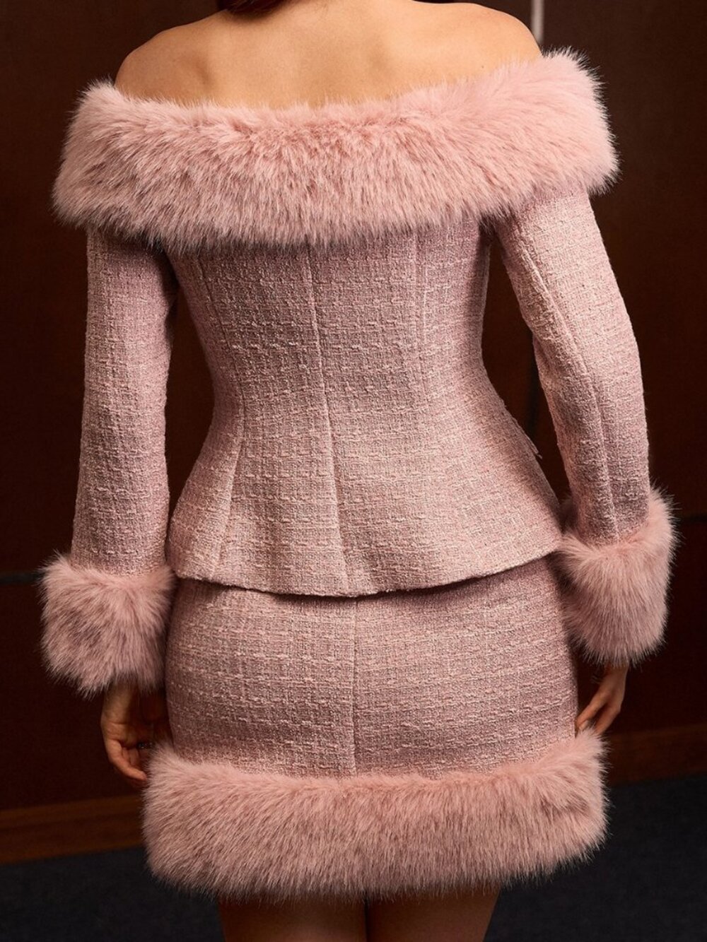 Pink Elegant Women's Faux Fur Off The Shoulder Jacket And Skirt Set - Picture 2 of 7